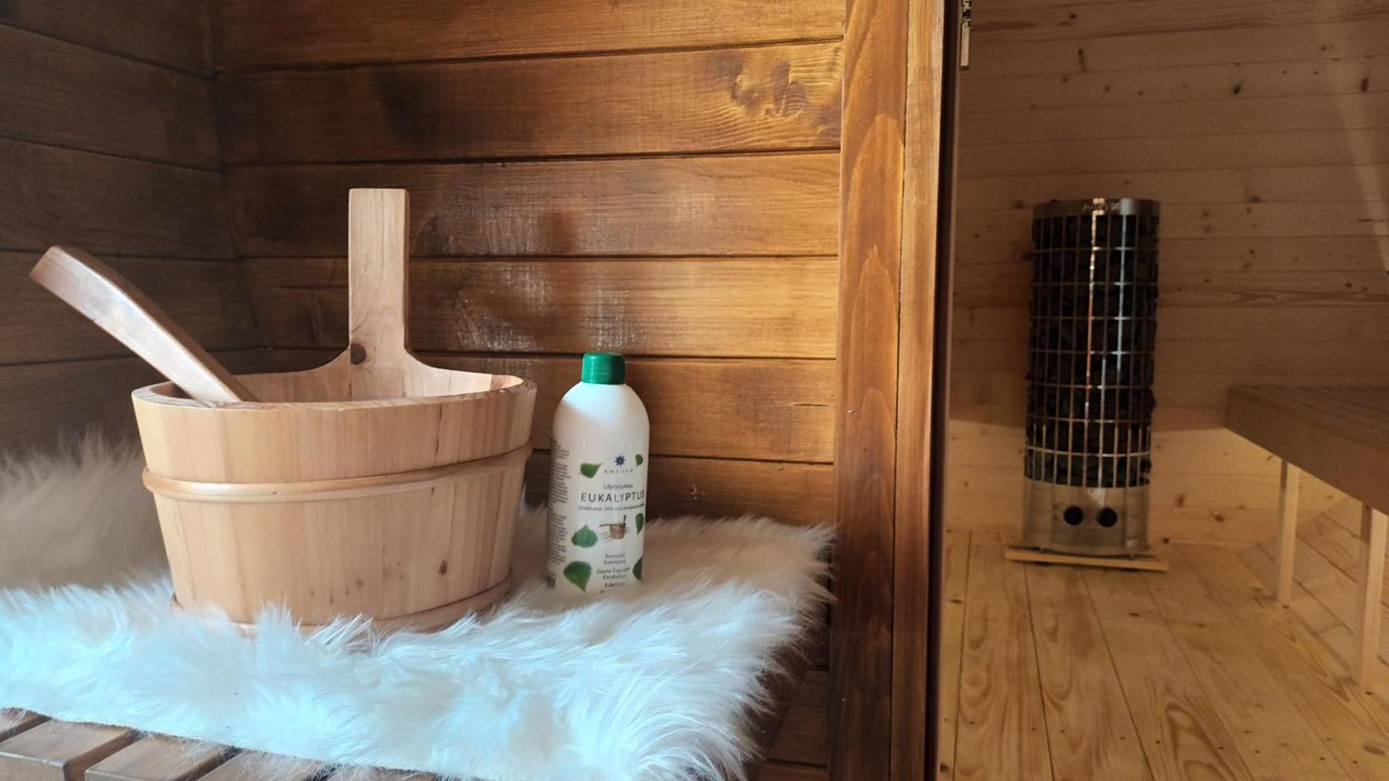 Riverhut - Sauna & Jacuzzi Chalet