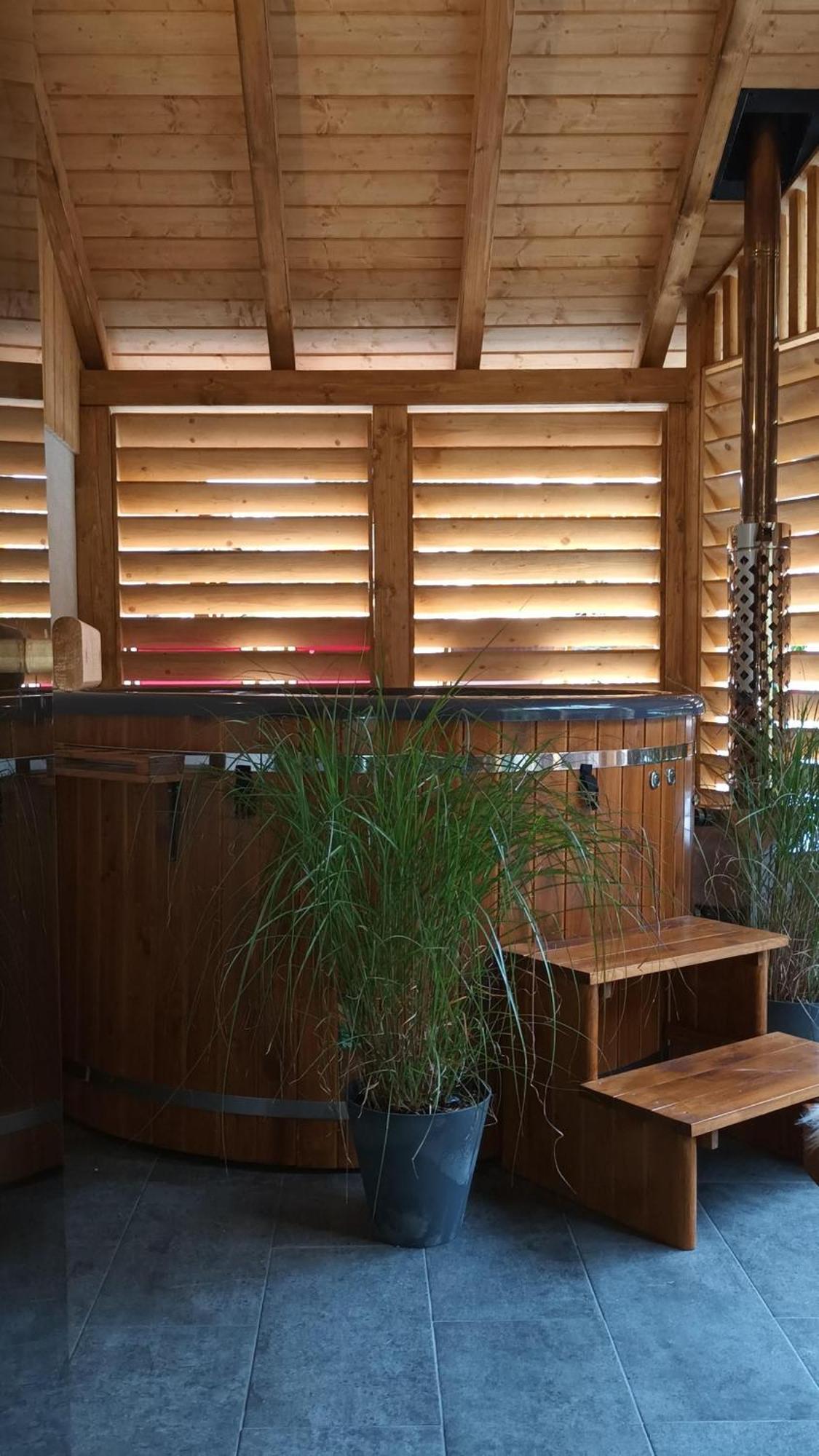 Riverhut - Sauna & Jacuzzi *
